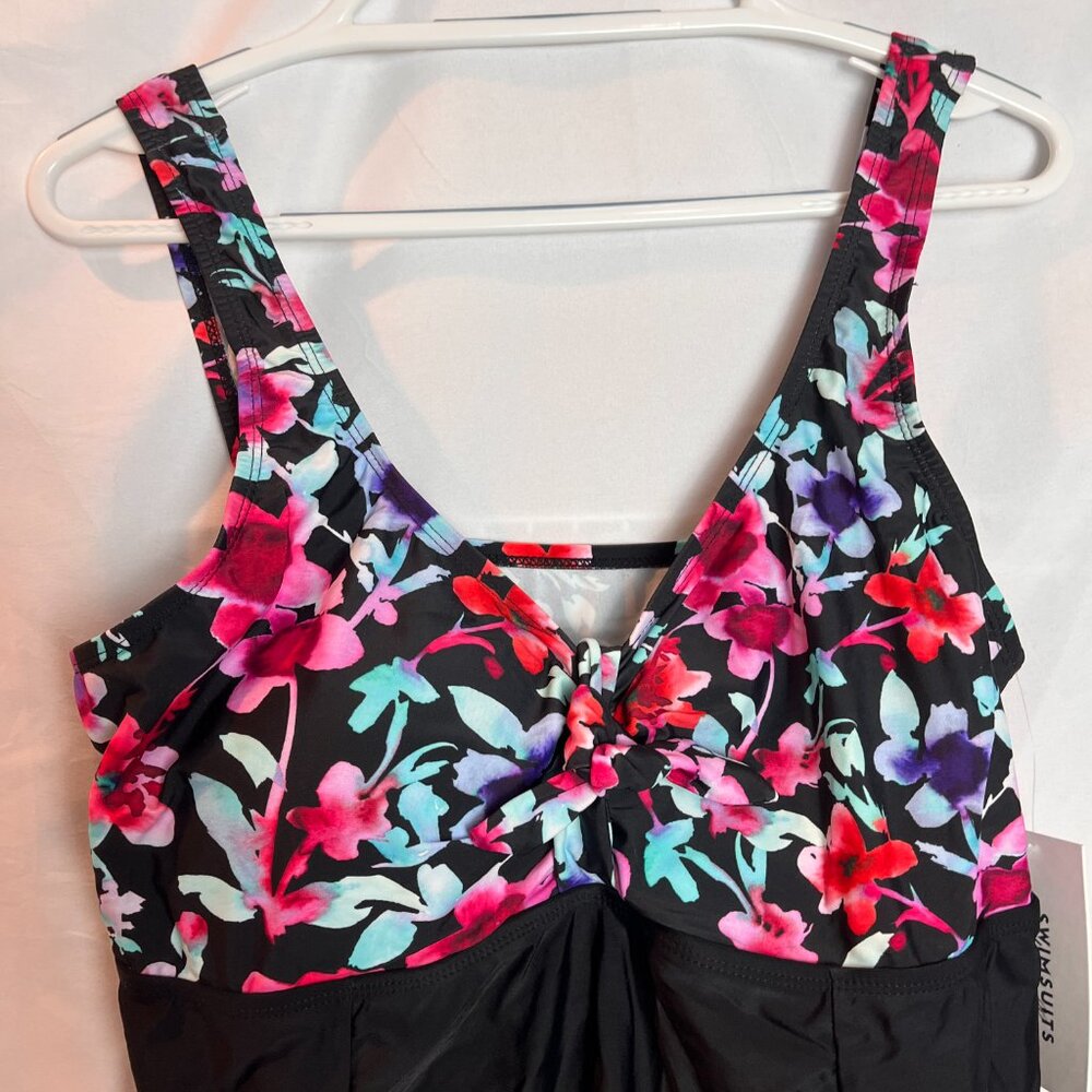 Women's 1 pc Swimsuits for All Size 16, NWT - Picture 2 of 8